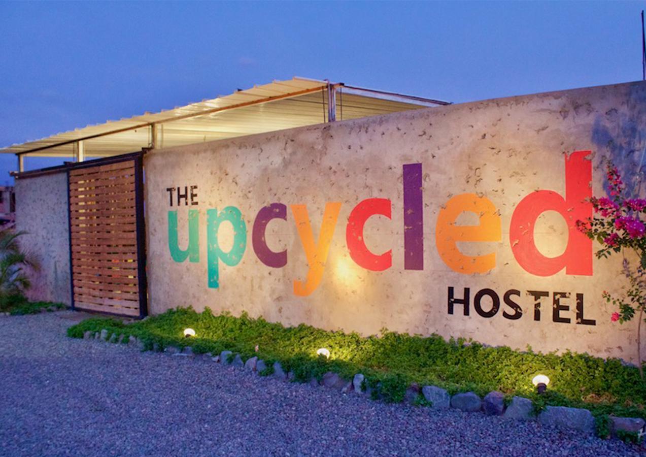 Hostel The Upcycled Huacachina *