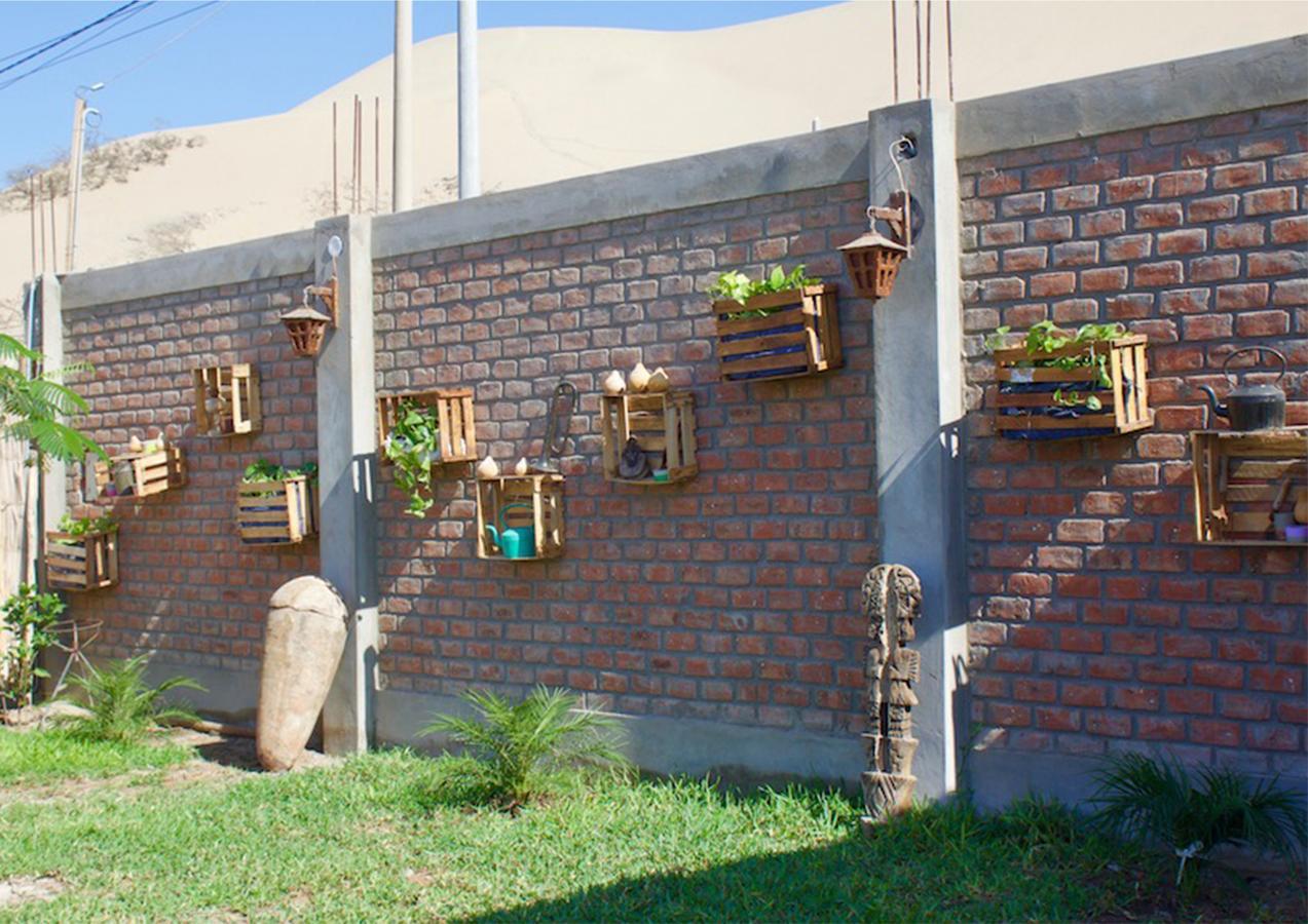 Hostal The Upcycled Huacachina